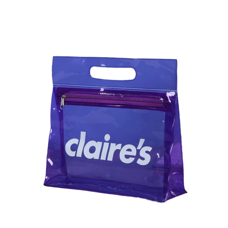 Don't let leaks ruin your luggage - our waterproof clear toiletry bags are designed to keep your small bottles and water contained.
